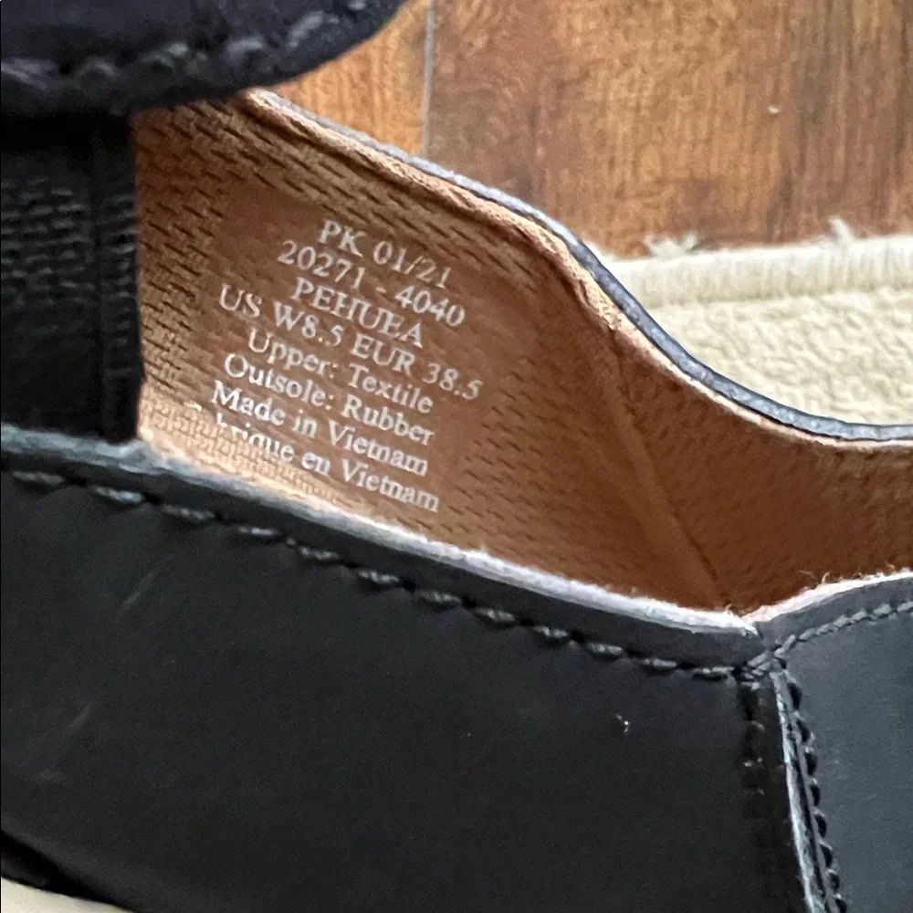 Olukai Black Slip-On women Shoes